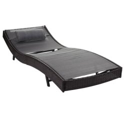 Polyrattan solseng - brun polyrattan liggestol med gr�t stof