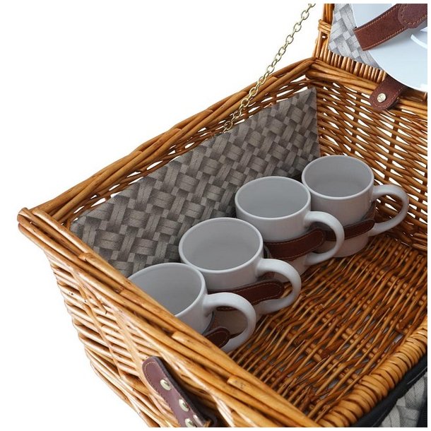 Picnickurv til 4 personer - picnicst med picnictppe og klerum