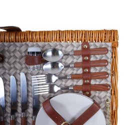 Picnickurv til 4 personer - picnicst med picnictppe og klerum