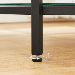 Stuebord - rundt sofabord med hvid bordplade og sort stel