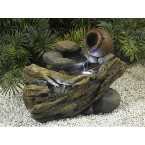 Vandkunst Cori - Liggende trstamme med krukke