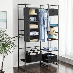 H�ngende garderobe i gr� stof - frith�ngende opbevaringshylder