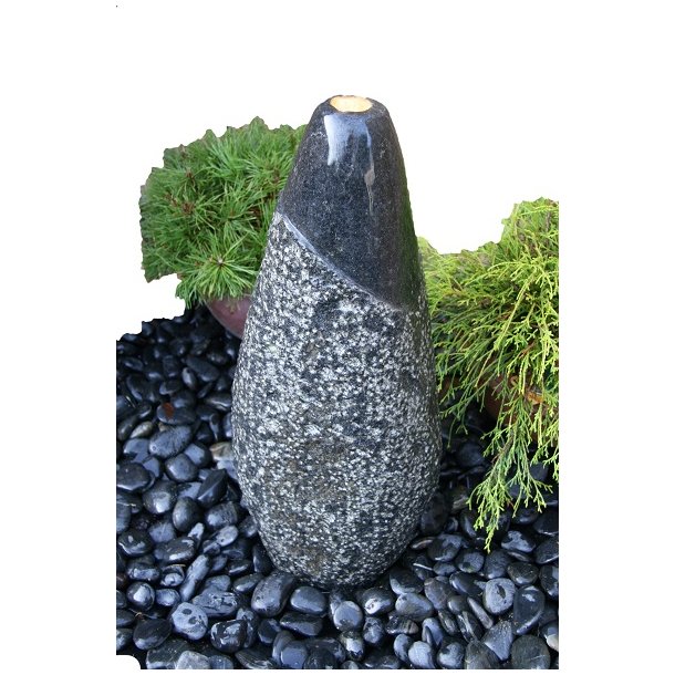 Havespringvand/vandfontne "Bauta" - udendrs granit vandkunst.
