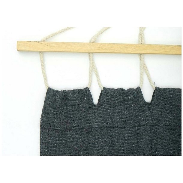 Hngekje med gr stof og stativ - hngekjestativ i brun tr