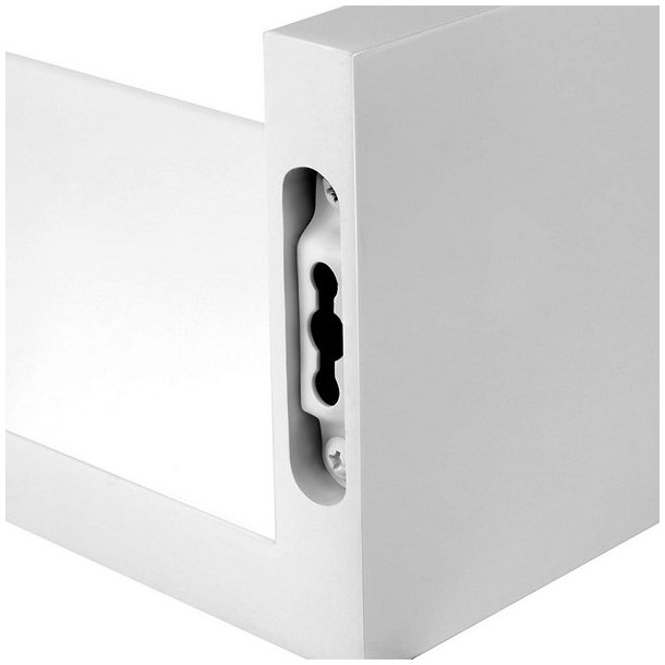 Hylder i tr� - 3 v�gh�ngte sv�vende tr�hylder - hvide v�ghylder