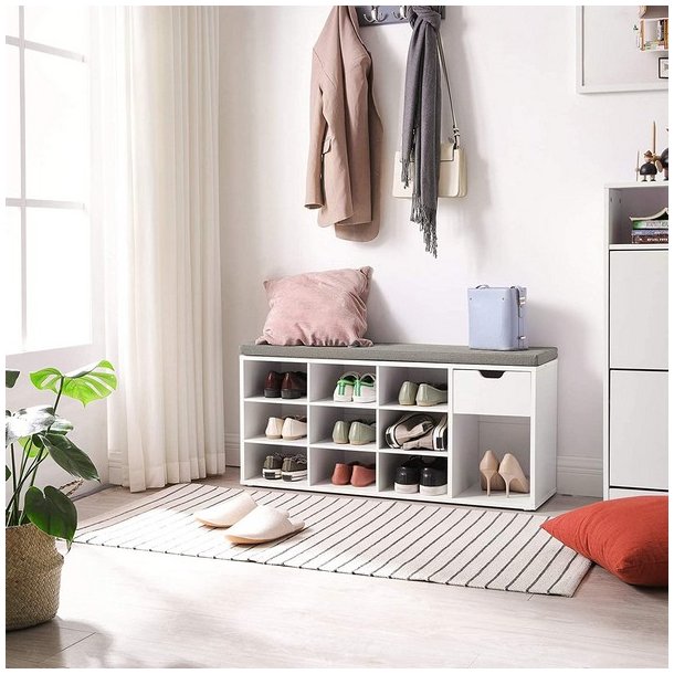 Skob�nk - siddeb�nk med skohylder - entreb�nk med skorum - hvid