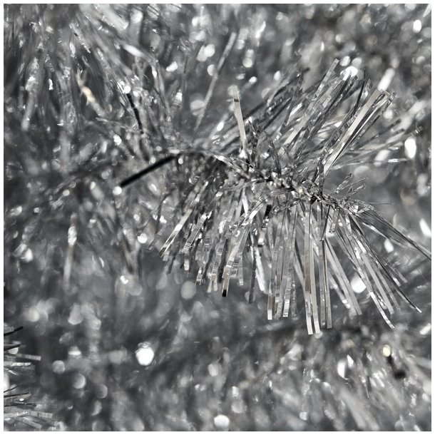 NORDIC WINTER BLING - slv smalt plastik juletr 180 x 68 u/LED