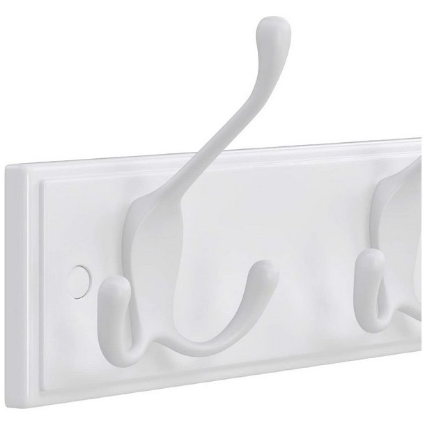 Knagerkke - hvid vghngt knagerkke i tr med 4 tredobbelt knager